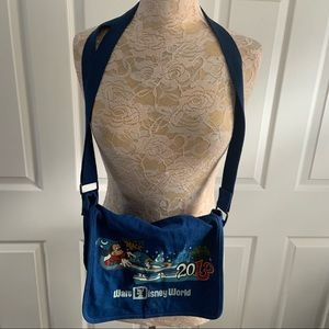 Walt Disney World 2013 Cross Body Messenger Canvas Bag Purse Handbag Mickey